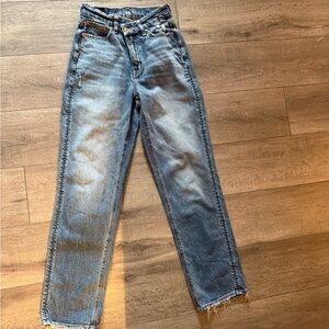 American Eagle Curvy 90s Straight Leg Jeans